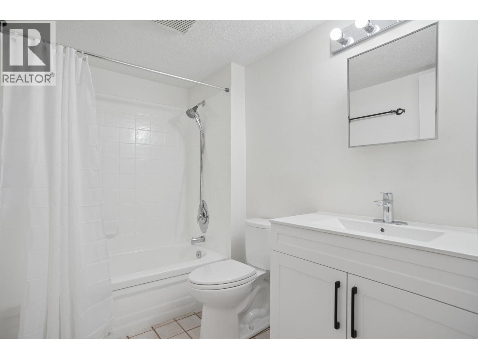 3 3250 W 4th Avenue, Vancouver, British Columbia  V6K 1R9 - Photo 25 - R3145457