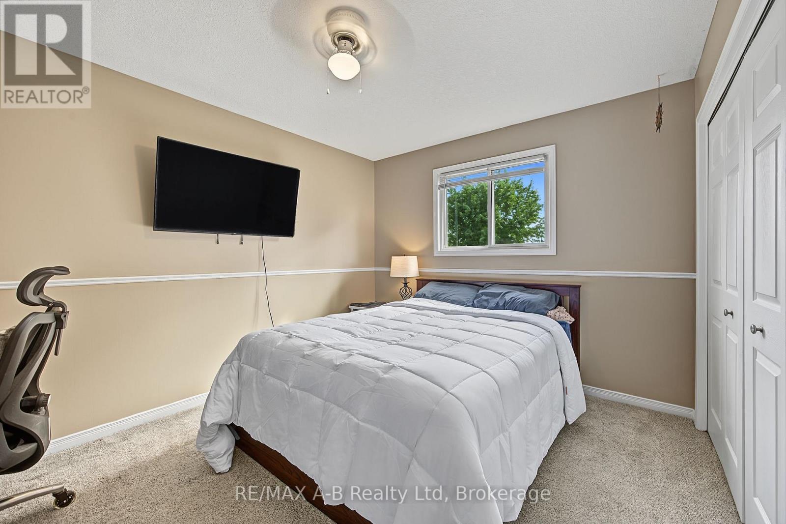 15 Cook Crescent, St. Thomas, Ontario  N5R 6J3 - Photo 22 - X13792436