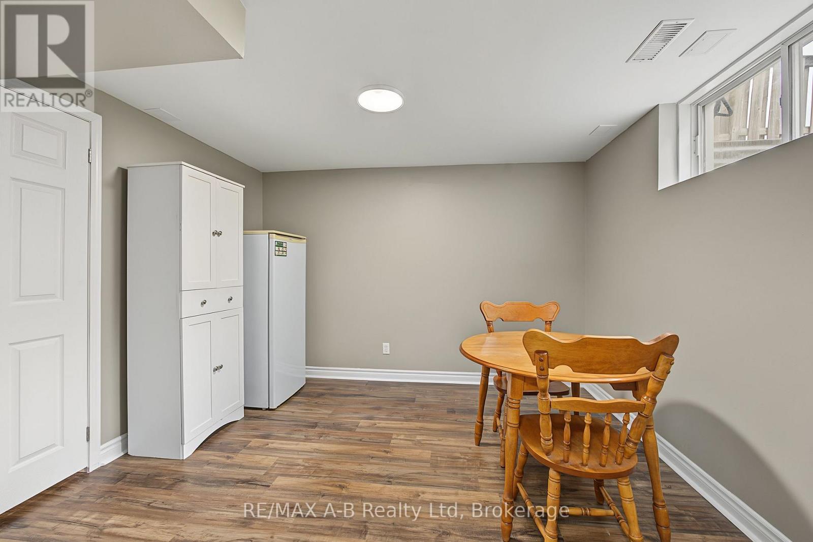 15 Cook Crescent, St. Thomas, Ontario  N5R 6J3 - Photo 31 - X13792436