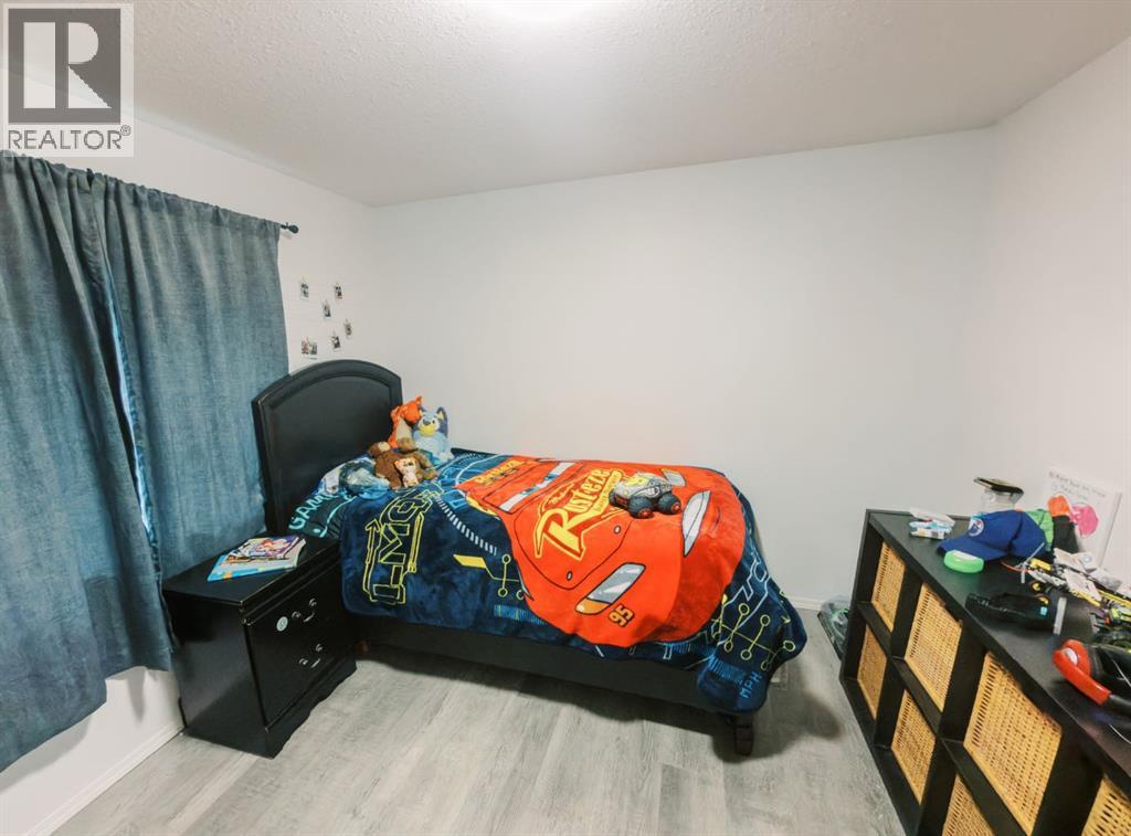 5720 50a Avenue, Stettler, Alberta  T4K 1C5 - Photo 18 - A2344710