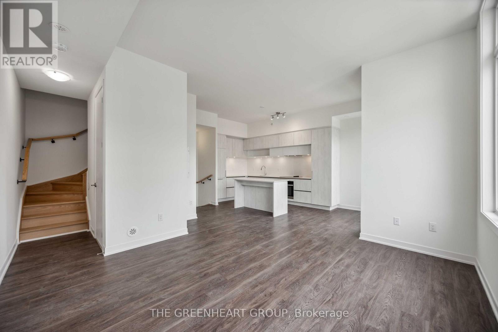 1215 - 8 David Eyer Road, Richmond Hill, Ontario  L4S 0N3 - Photo 17 - N13741842