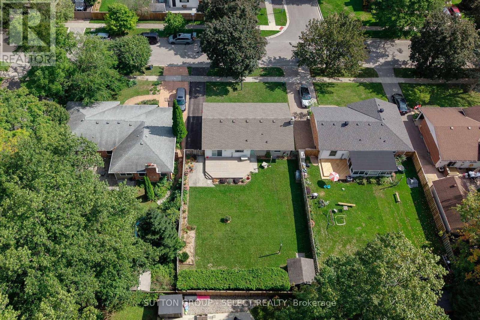 1679 Estevan Road, London North, Ontario  N5X 2G8 - Photo 3 - X13792592
