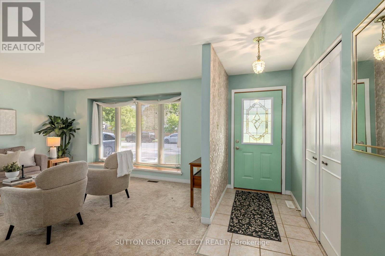 1679 Estevan Road, London North, Ontario  N5X 2G8 - Photo 4 - X13792592