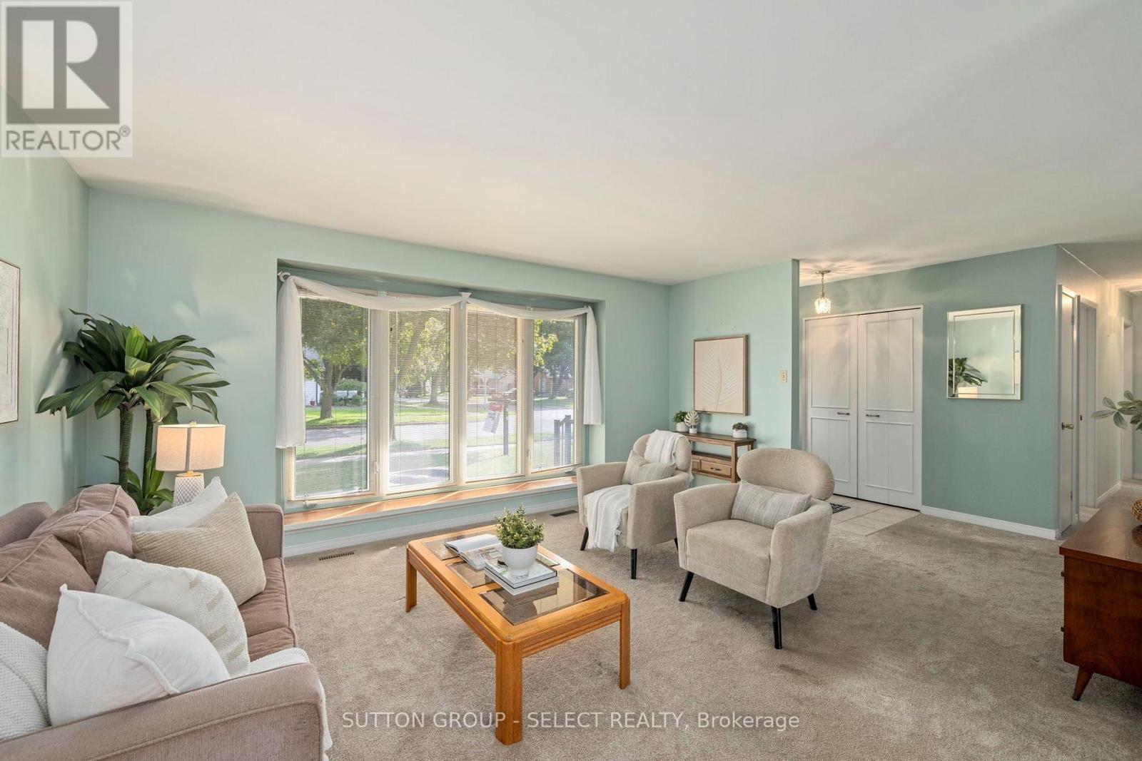 1679 Estevan Road, London North, Ontario  N5X 2G8 - Photo 6 - X13792592