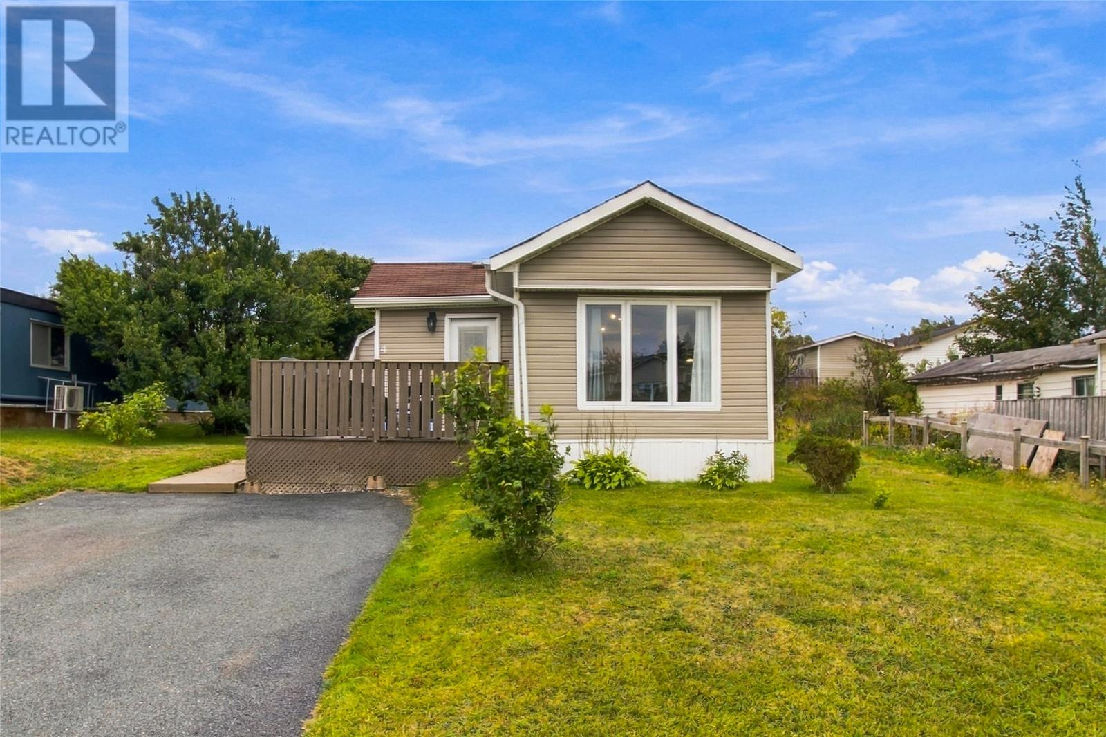 4 Cedar Drive, Paradise