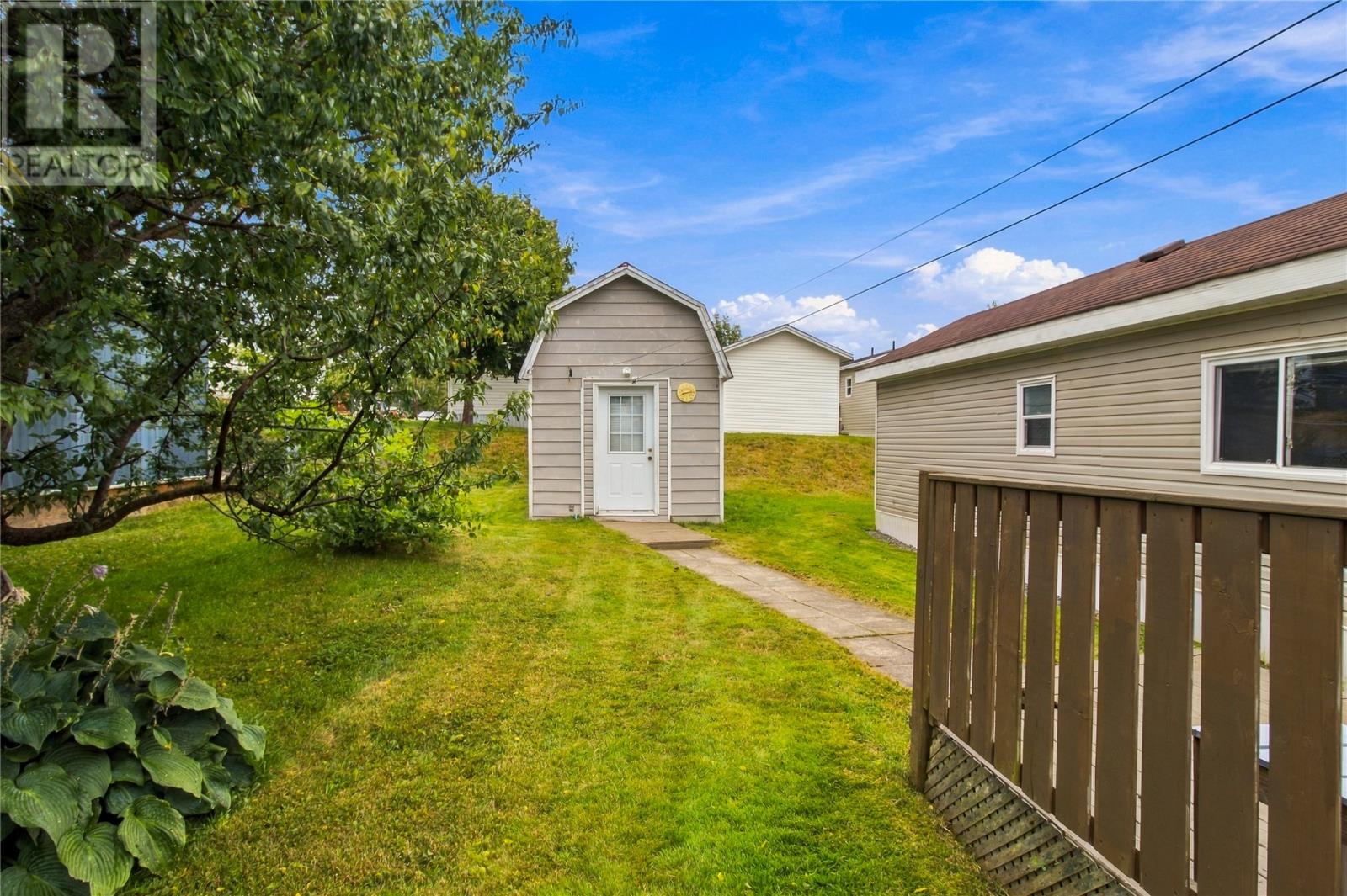 4 Cedar Drive, Paradise — photo 15