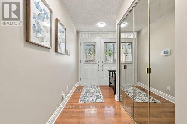 22 Grand Harbour Court, Ottawa, Ontario  K2S 1H2 - Photo 4 - X13792574