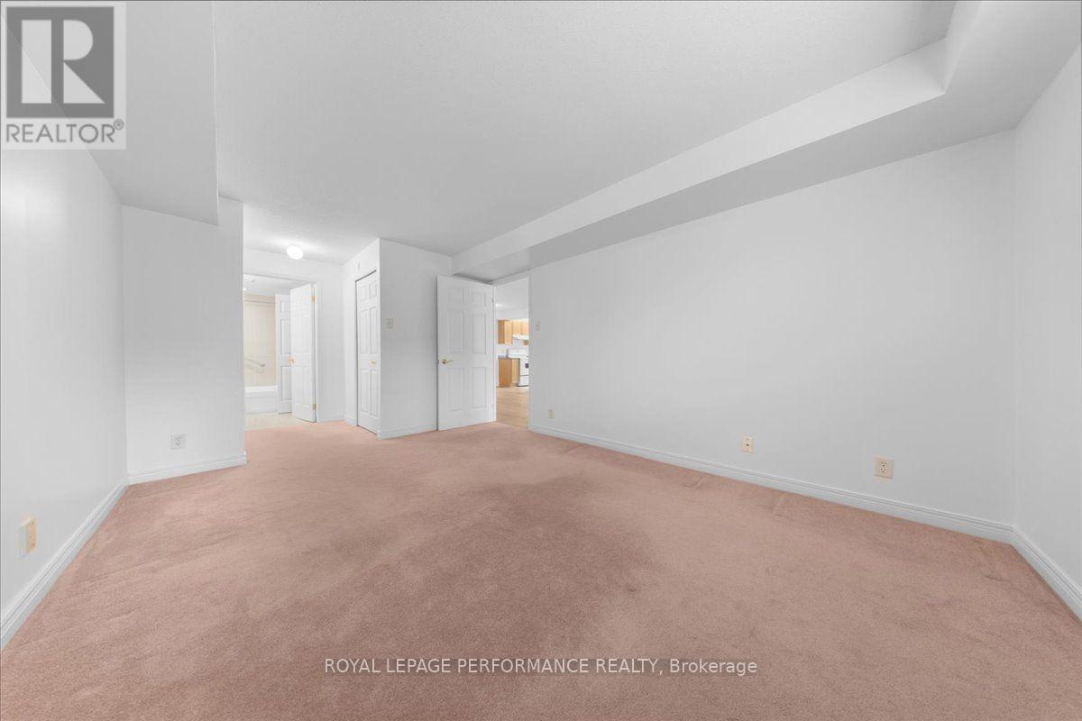 207 - 429 Somerset Street W, Ottawa, Ontario  K2P 2P5 - Photo 15 - X13792628