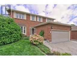 64 GOLF LINKS DRIVE, Aurora, Ontario