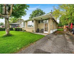 84 LONGFORD DRIVE, Newmarket, Ontario