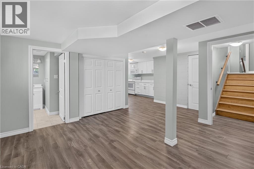 294 Jones Road Unit# 2- Lower, Stoney Creek, Ontario  L8E 5L8 - Photo 6 - 40863138