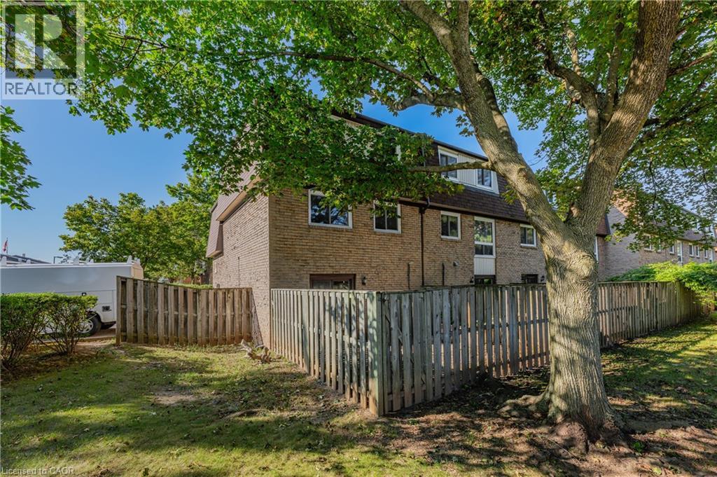 660 Oxford Road Unit# 35, Burlington, Ontario  L7N 3M1 - Photo 33 - 40863035