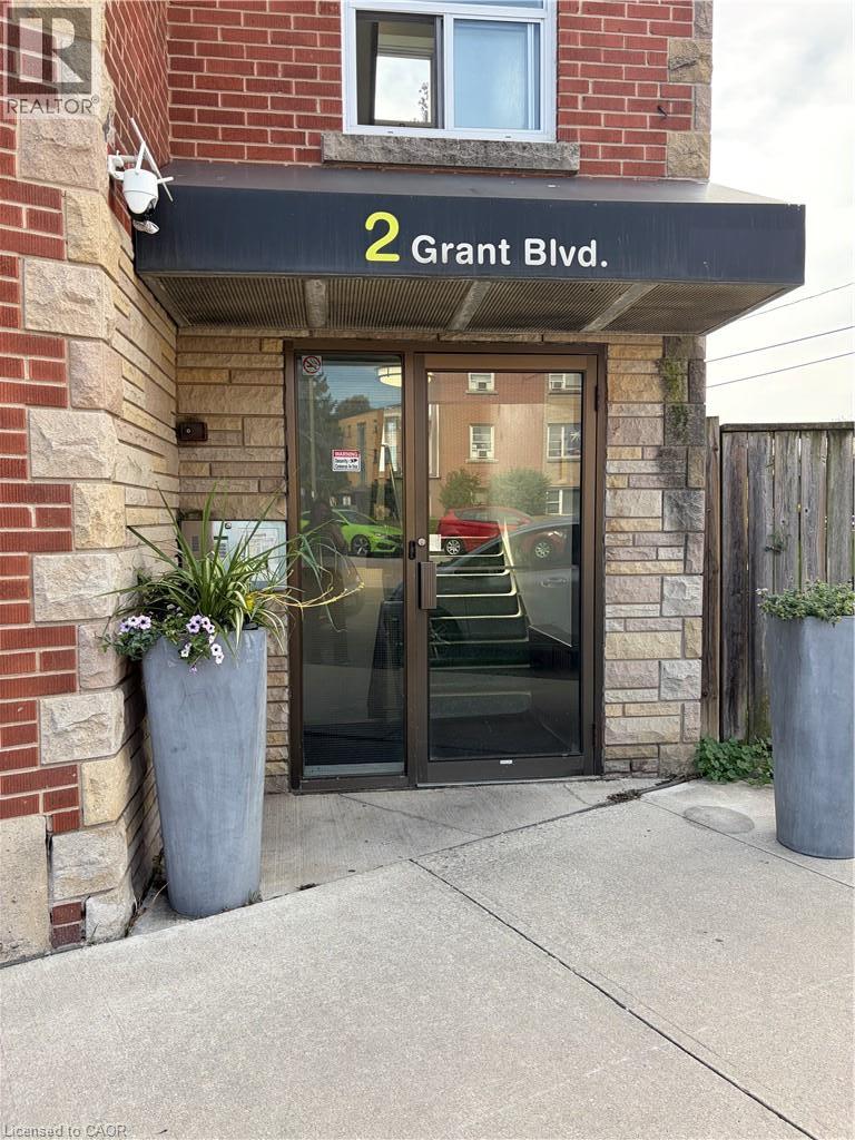 2 Grant Boulevard Unit# 22, Dundas, Ontario  L9H 4L4 - Photo 6 - 40860559