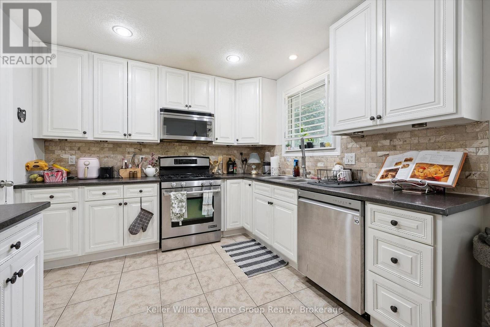 10 Picadilly Place, Guelph, Ontario  N1G 2P9 - Photo 10 - X13792750