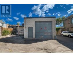 131R MILLICENT STREET, Toronto, Ontario