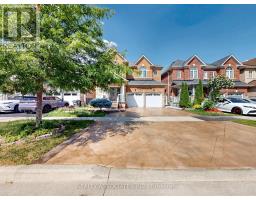 35 GODLIMAN ROAD, Brampton, Ontario