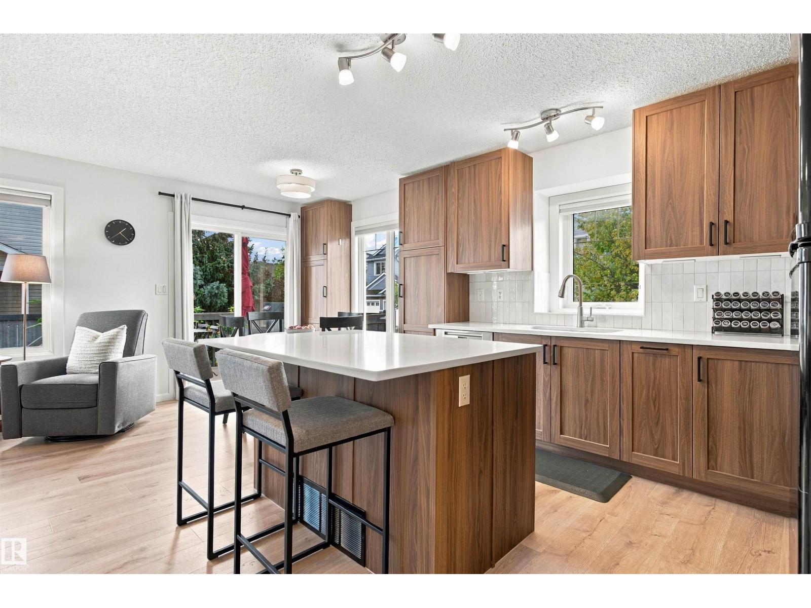 #60 120 Magrath Rd Nw, Edmonton, Alberta  T6R 0C6 - Photo 3 - E4508958