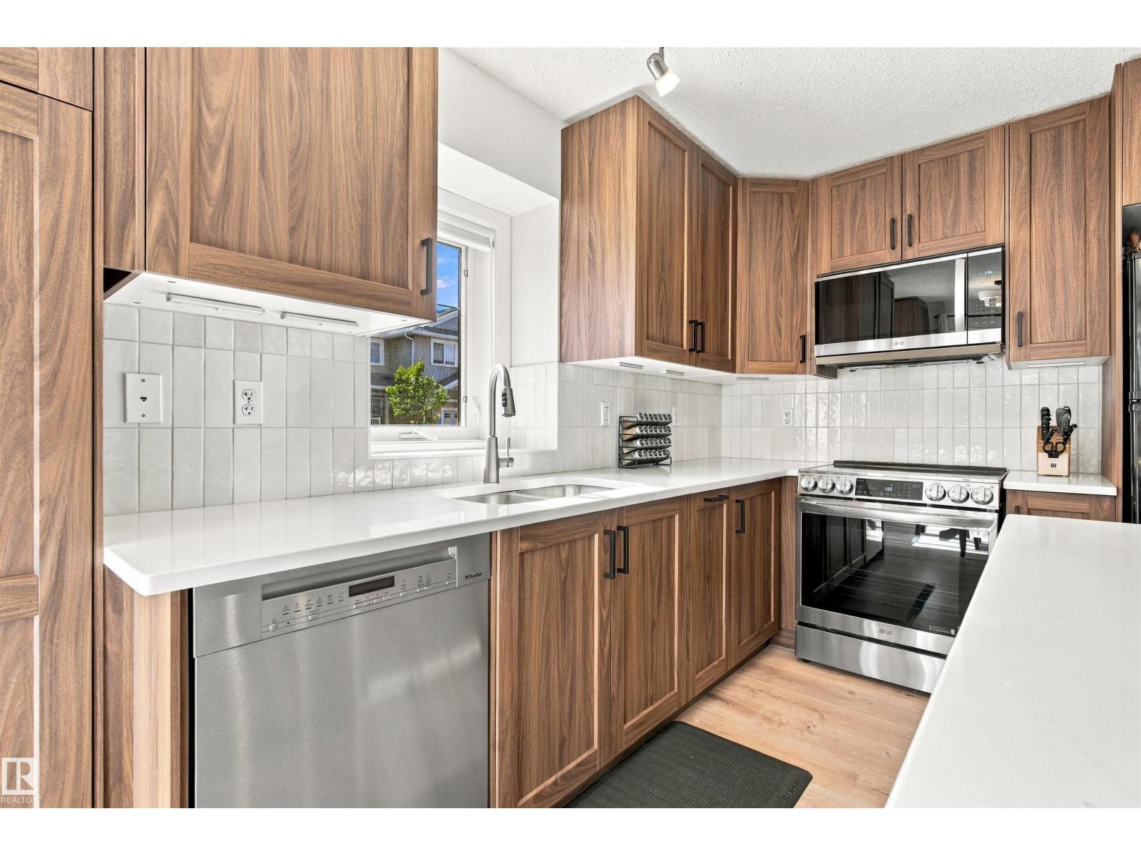 #60 120 Magrath Rd Nw, Edmonton, Alberta  T6R 0C6 - Photo 6 - E4508958