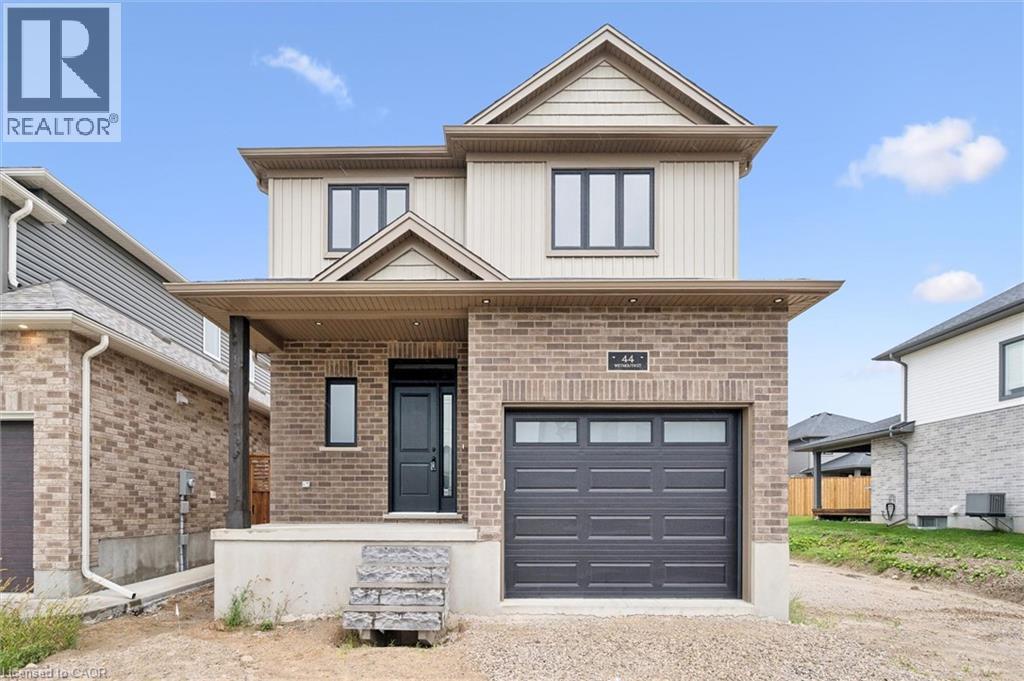 44 WEYMOUTH Street, Elmira, Ontario