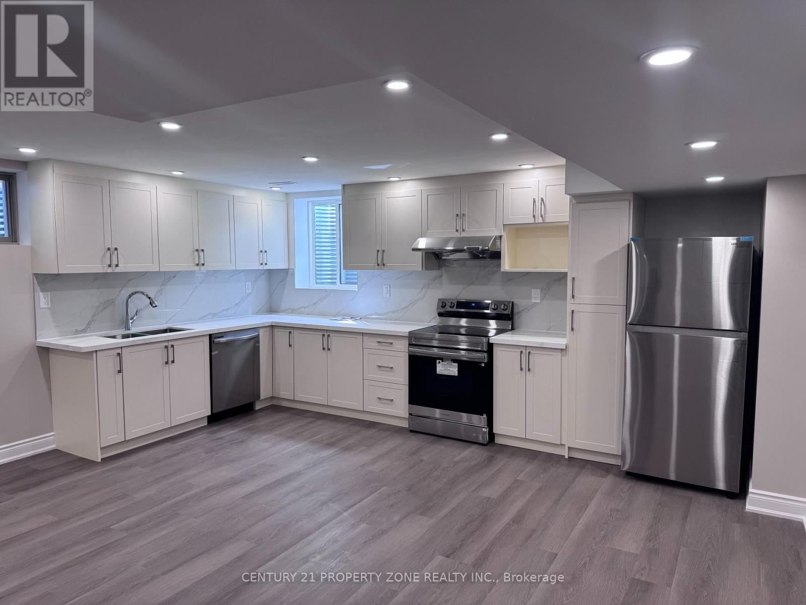 24 Gatherwood Terrace, Caledon, Ontario  L7C 4M4 - Photo 5 - W13784352