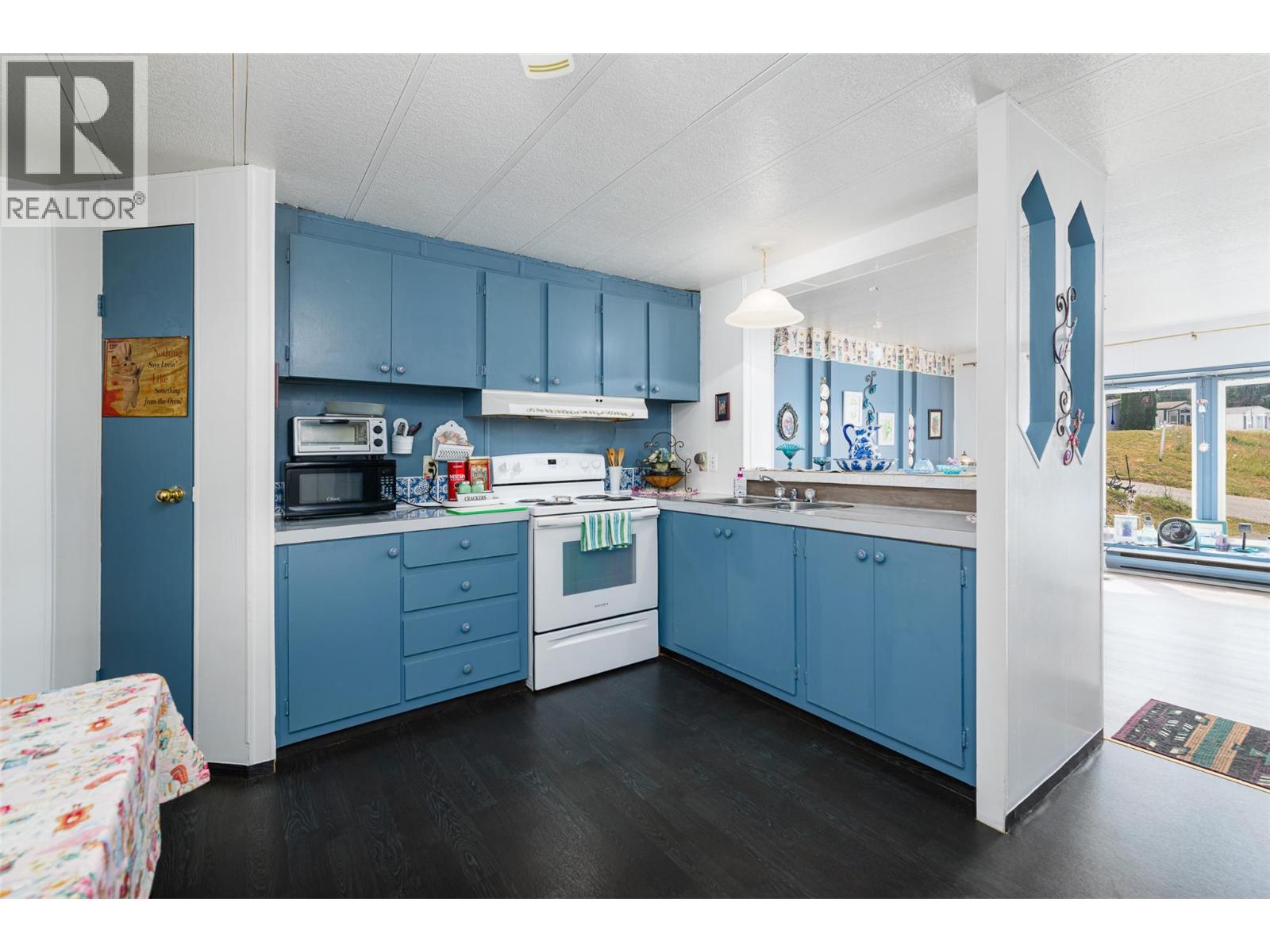 445 6th Avenue N Unit# 63, Creston, British Columbia V0B 1G3 - Photo 5 - 10400976