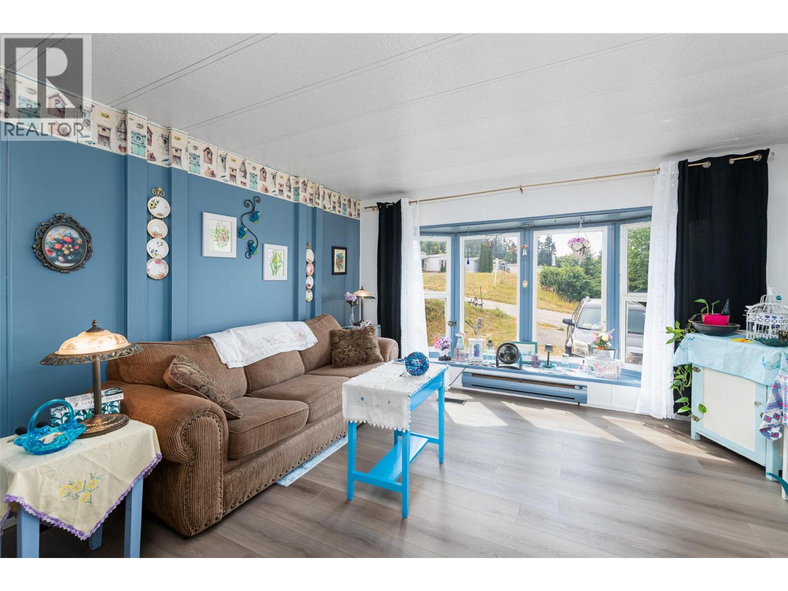 445 6th Avenue N Unit# 63, Creston, British Columbia V0B 1G3 - Photo 2 - 10400976