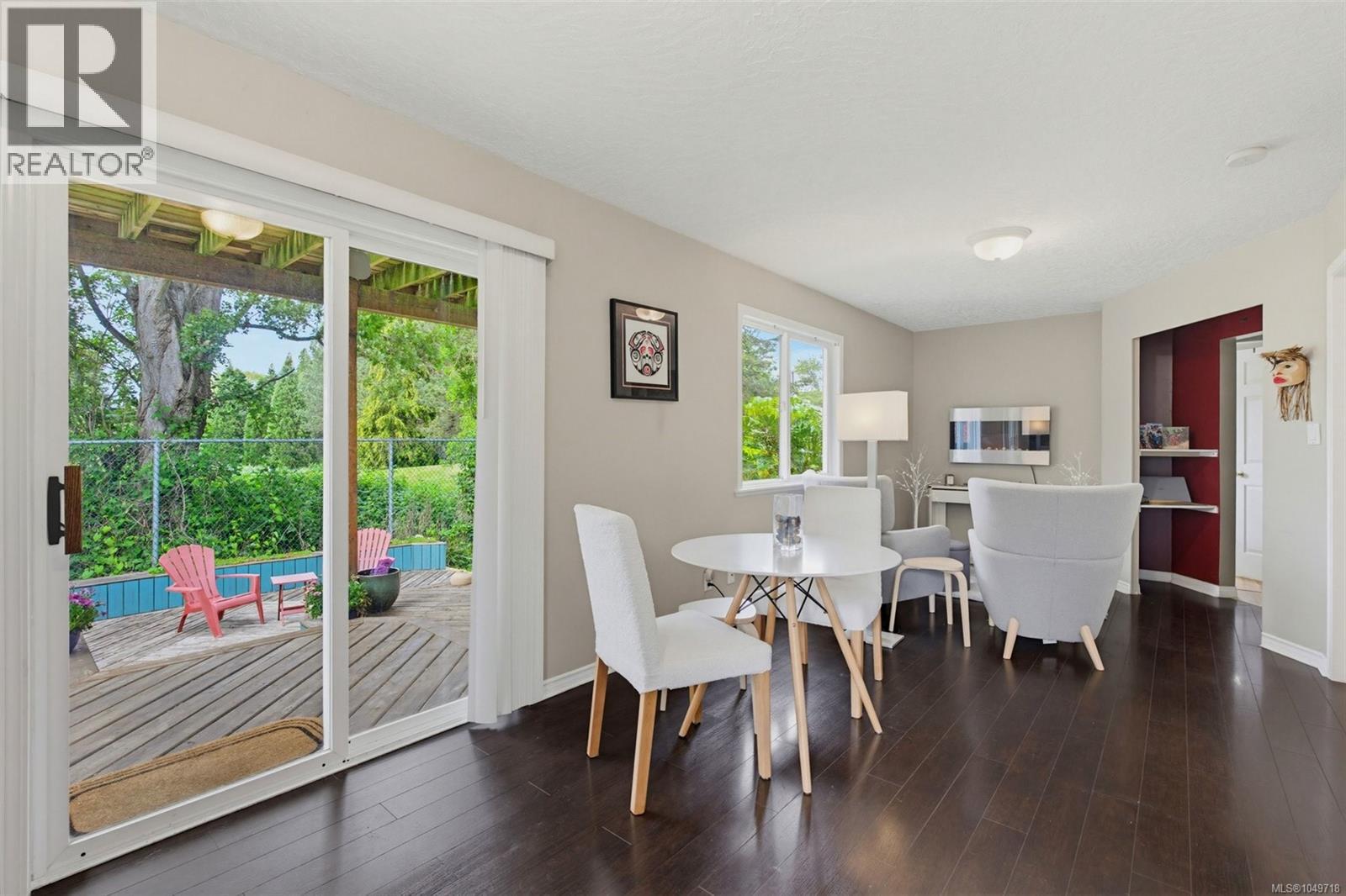 840 Tillicum Rd, Esquimalt, British Columbia  V9A 1Z7 - Photo 40 - 1049718
