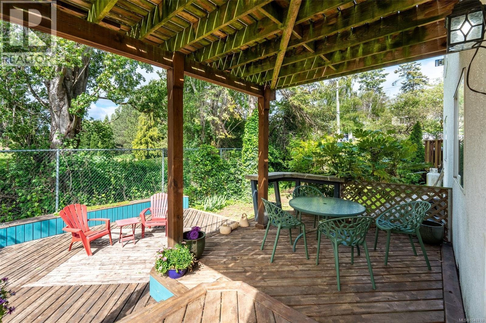 840 Tillicum Rd, Esquimalt, British Columbia  V9A 1Z7 - Photo 47 - 1049718
