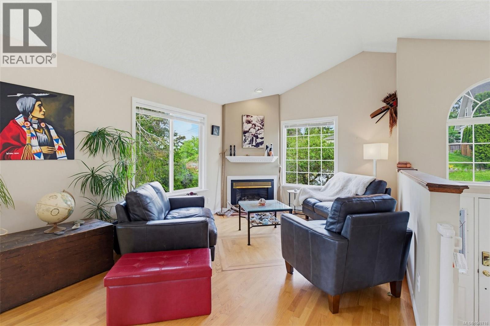 840 Tillicum Rd, Esquimalt, British Columbia  V9A 1Z7 - Photo 7 - 1049718