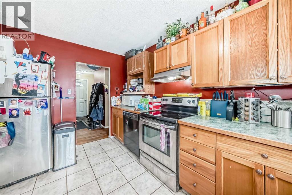 4939 45 Street, Innisfail, Alberta  T4G 1M4 - Photo 4 - A2345898