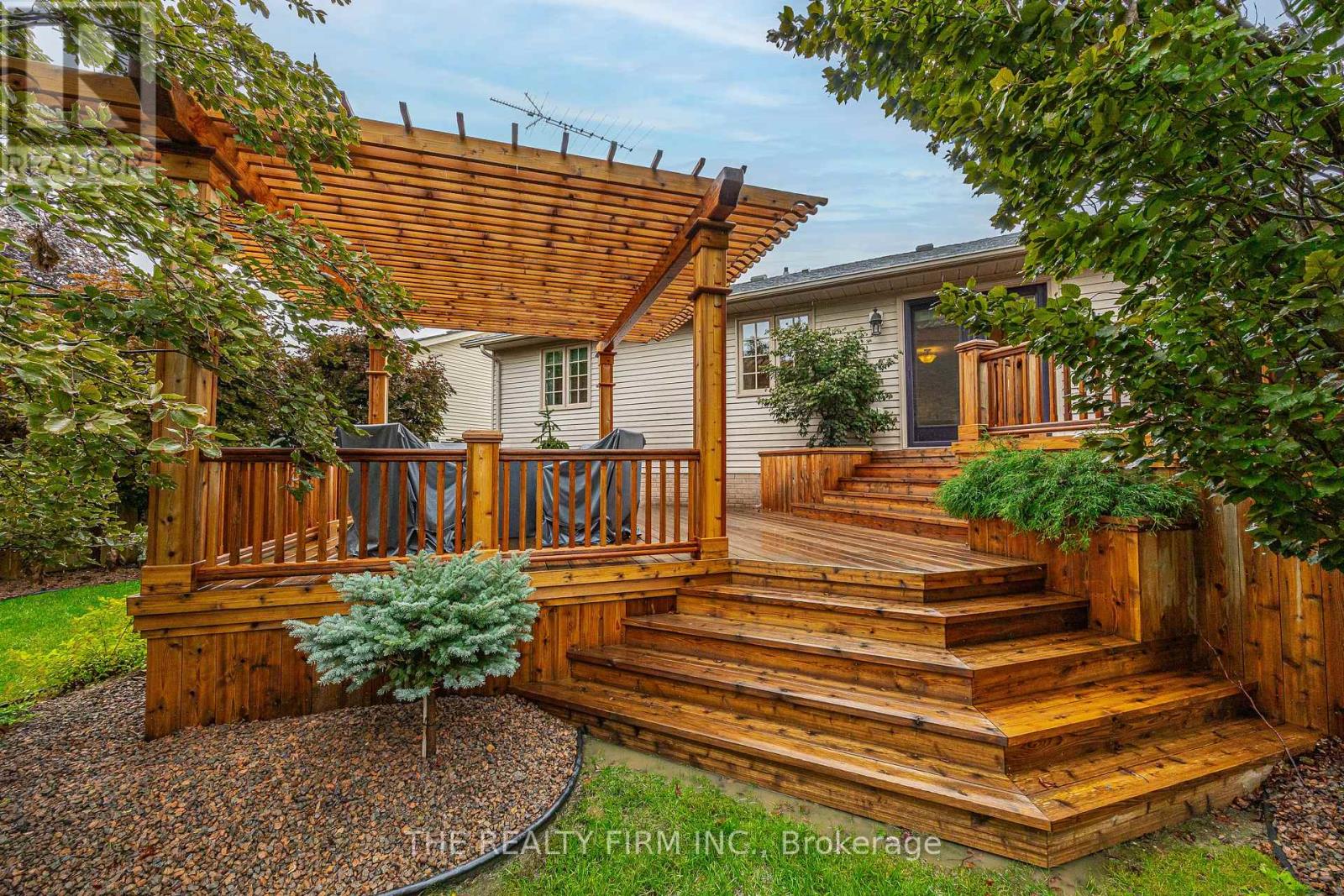 4077 Pine Crescent, Petrolia, Ontario  N0N 1R0 - Photo 41 - X13770082