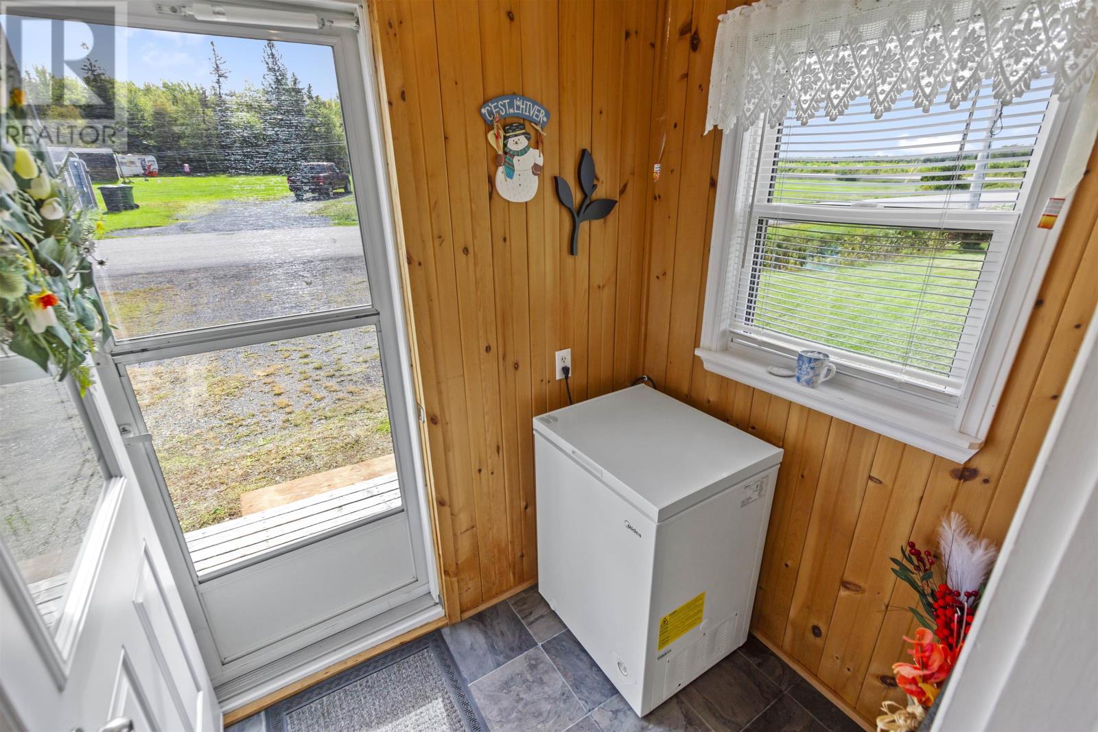 15 Curtis Road, St. Peters Bay, Prince Edward Island  C0A 2A0 - Photo 13 - 202623517