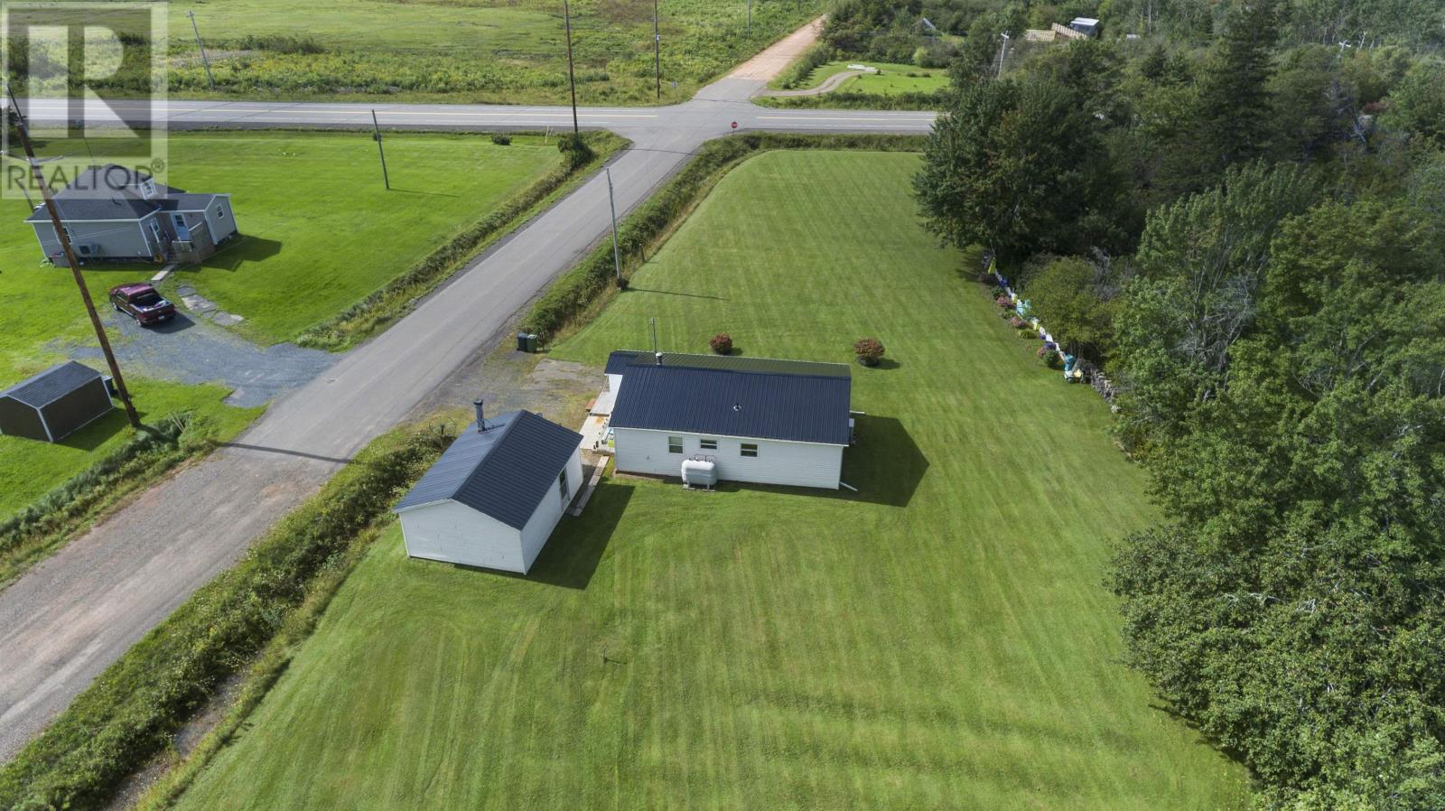 15 Curtis Road, St. Peters Bay, Prince Edward Island  C0A 2A0 - Photo 22 - 202623517