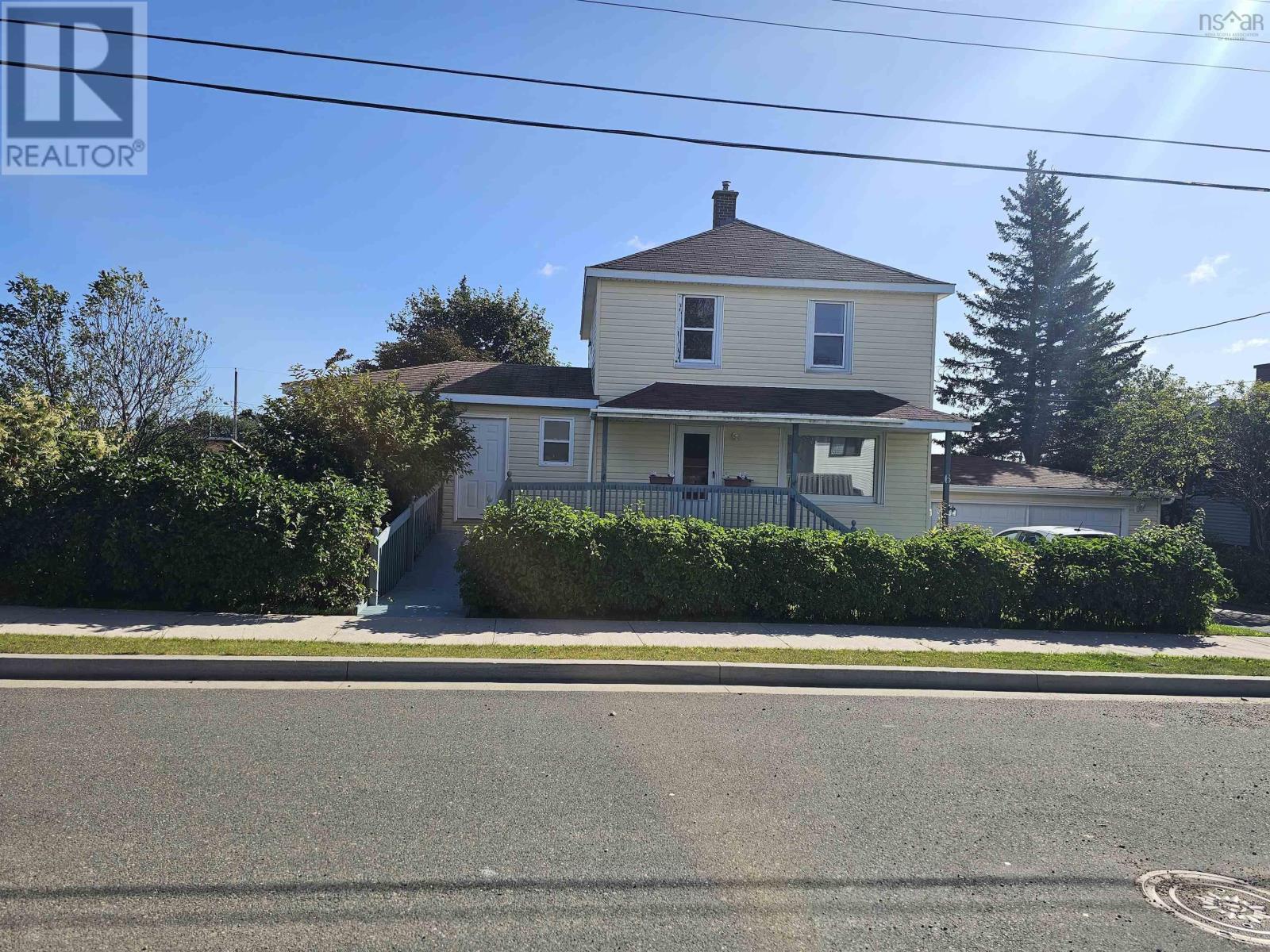 6 Alphonse Street photo 2