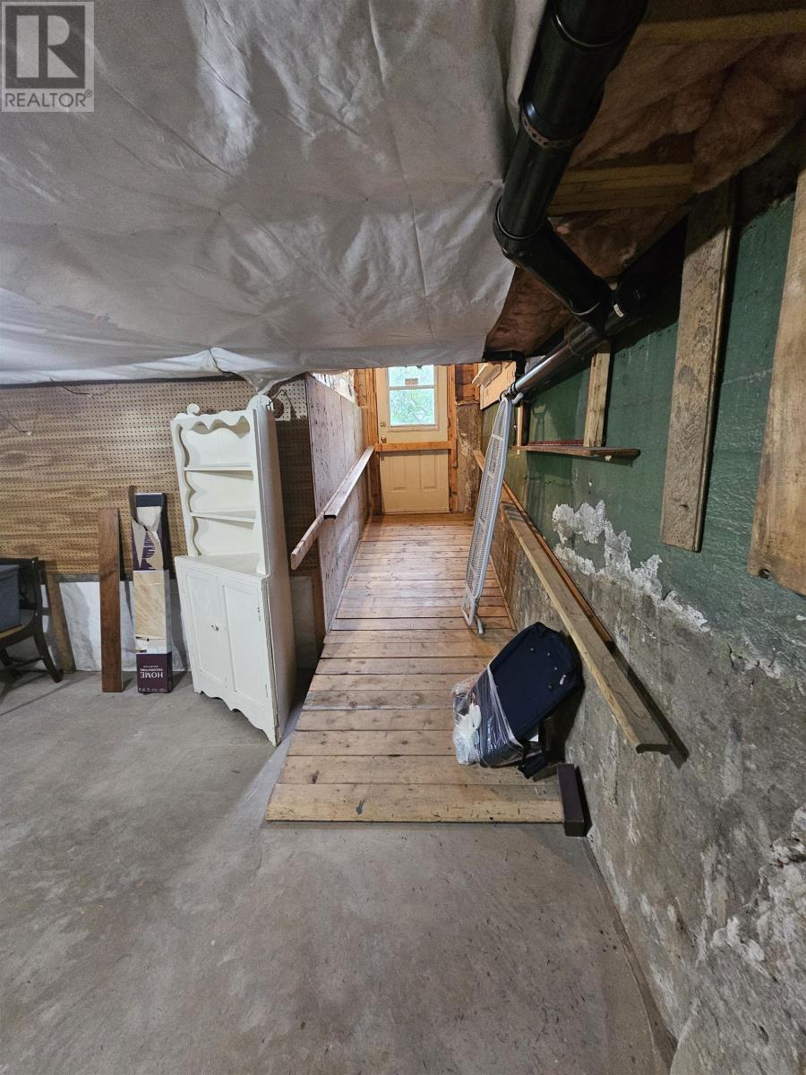 6 Alphonse Street photo 24