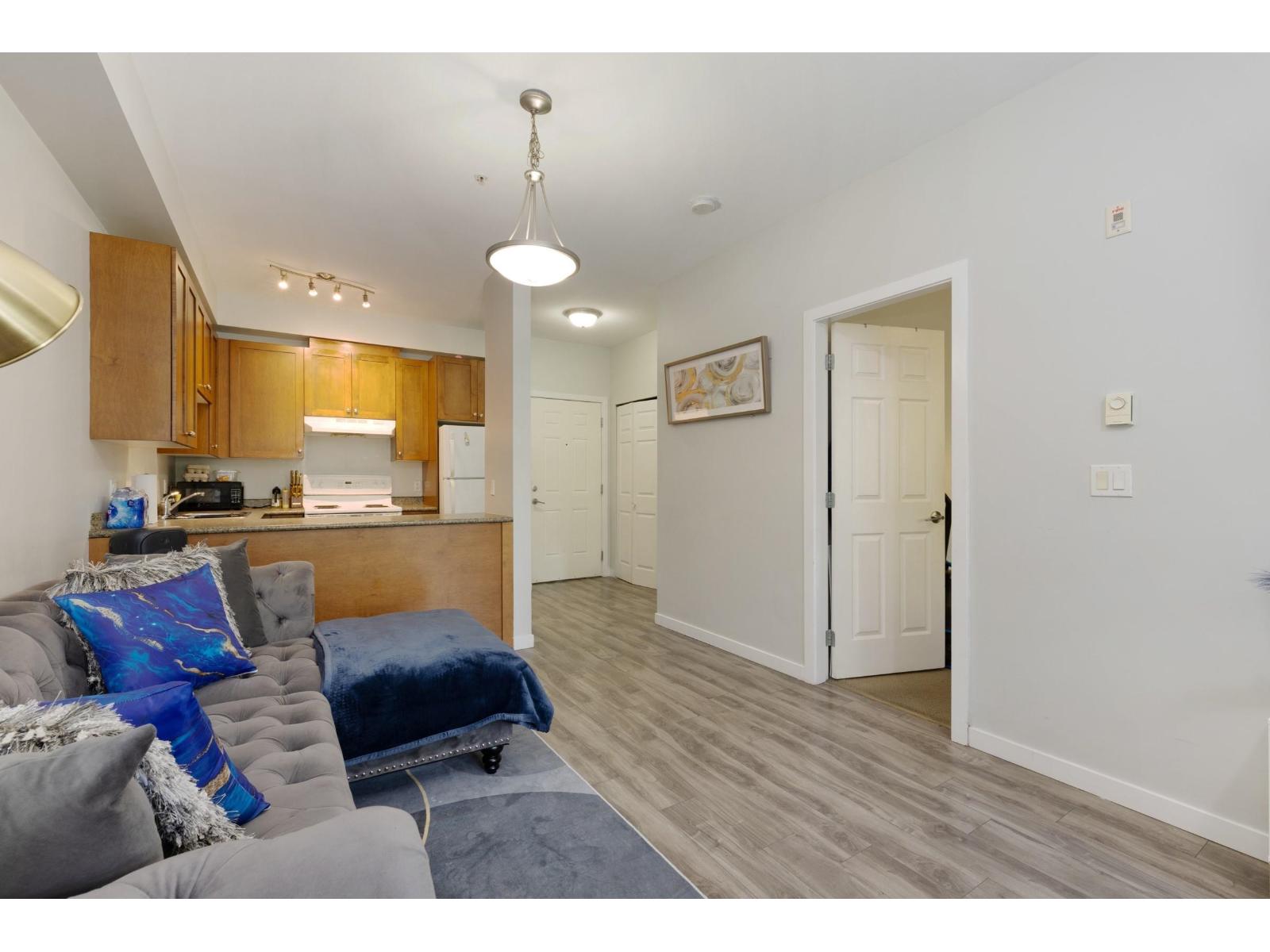 202 13277 108 Avenue, Surrey, British Columbia  V3T 0A9 - Photo 10 - R3164760