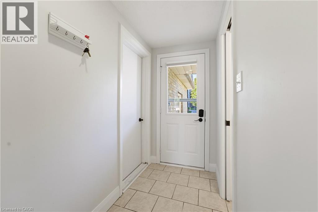 80 Highland Crescent, Kitchener, Ontario  N2M 5C1 - Photo 5 - 40859161
