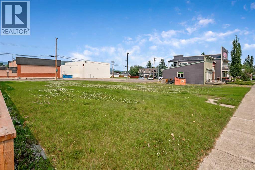 410 Main Street Nw, Diamond Valley, Alberta  T0L 2A0 - Photo 1 - A2331143