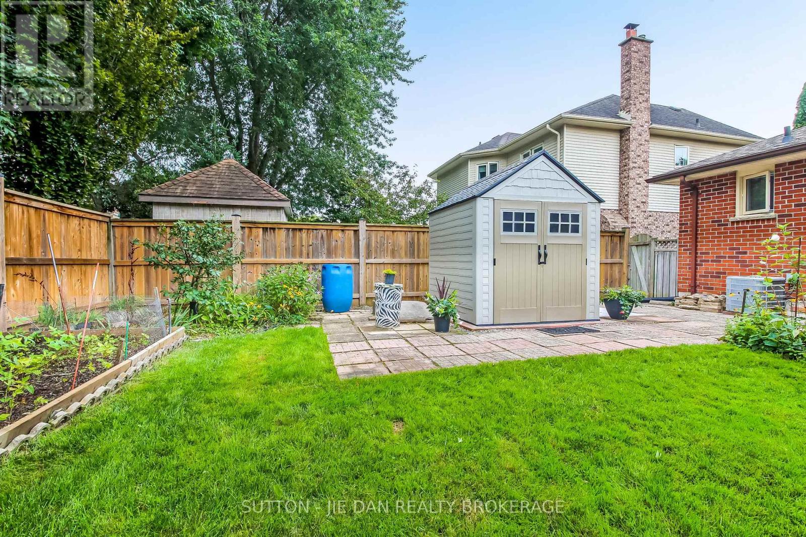 1624 Hastings Drive, London North, Ontario  N5X 3E1 - Photo 32 - X13792846