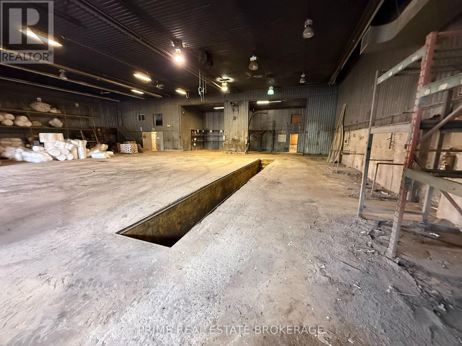 Unit 2, 2b - 1640 Fanshawe Park Road E, London North, Ontario  N5X 4A3 - Photo 10 - X13792930