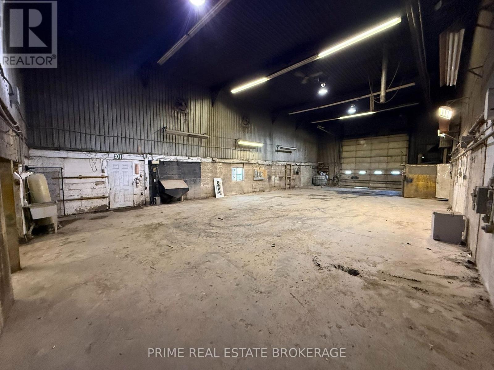 Unit 2, 2b - 1640 Fanshawe Park Road E, London North, Ontario  N5X 4A3 - Photo 13 - X13792930