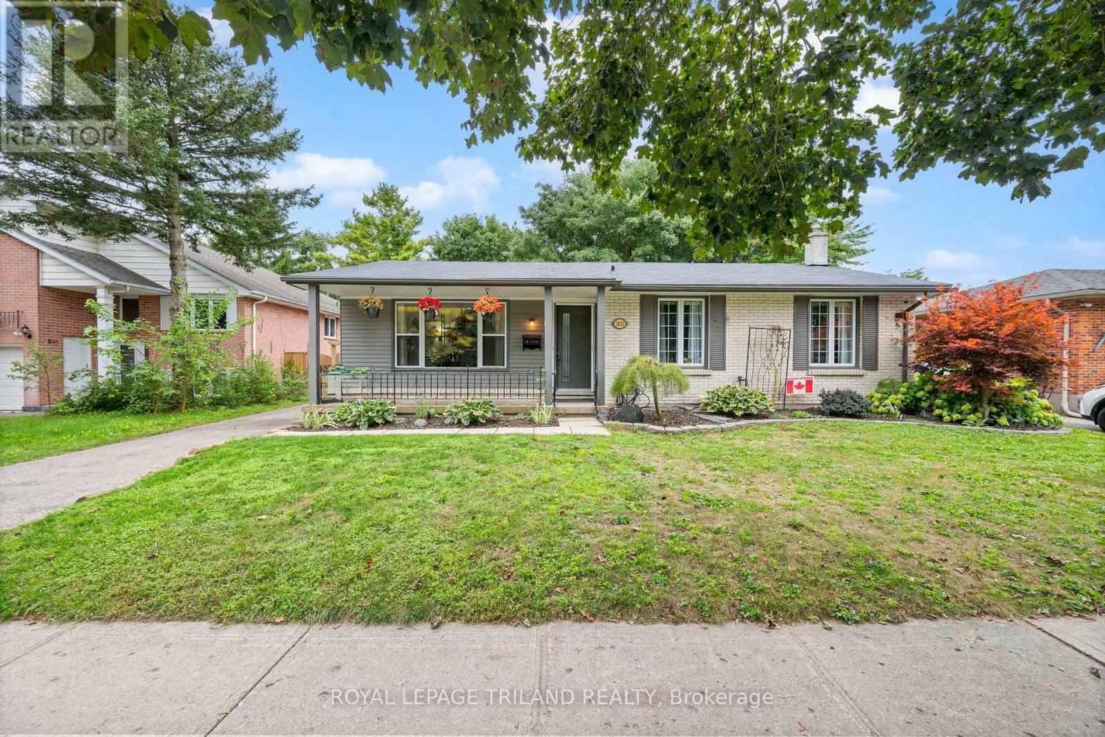 1611 Trossacks Avenue, London North, Ontario  N5X 2G3 - Photo 1 - X13793042