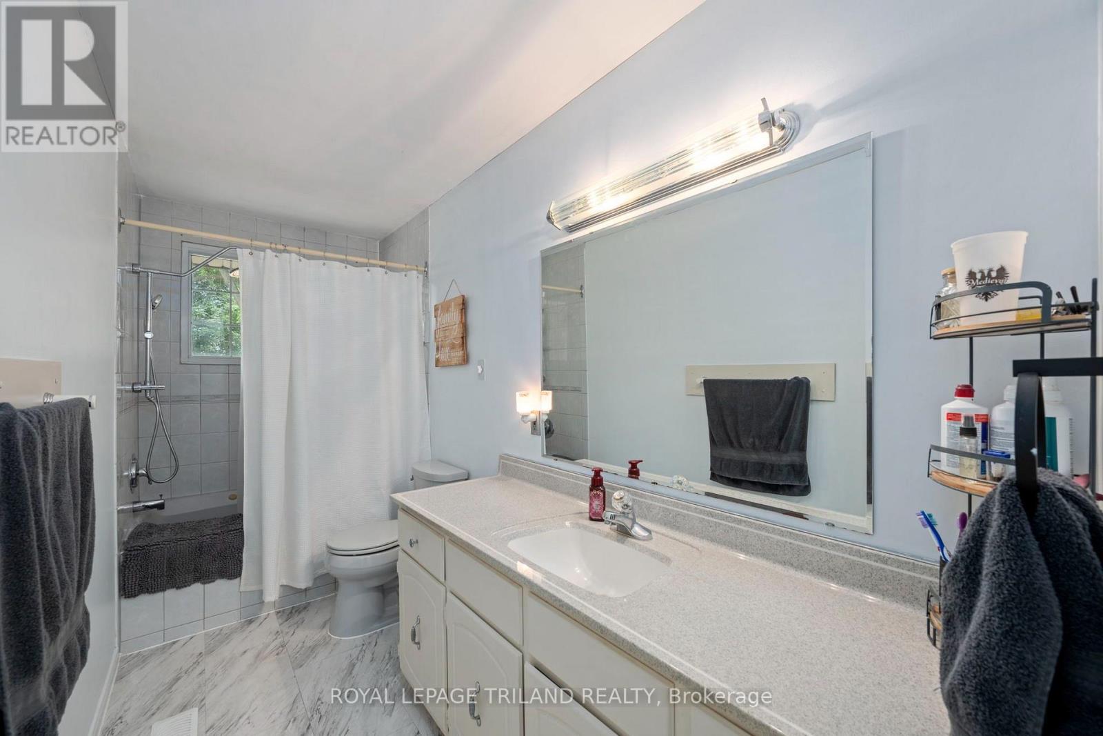 1611 Trossacks Avenue, London North, Ontario  N5X 2G3 - Photo 20 - X13793042