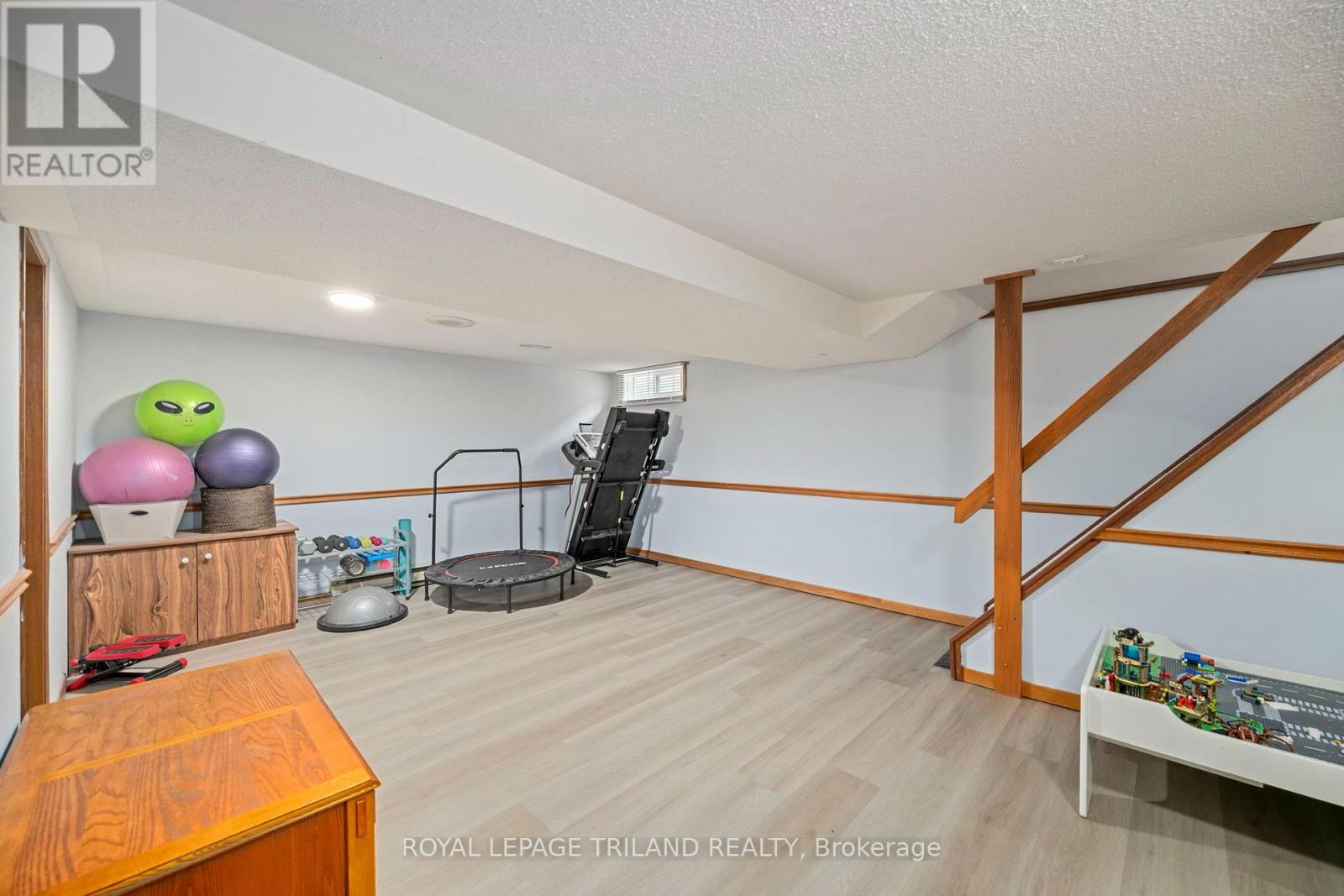 1611 Trossacks Avenue, London North, Ontario  N5X 2G3 - Photo 21 - X13793042