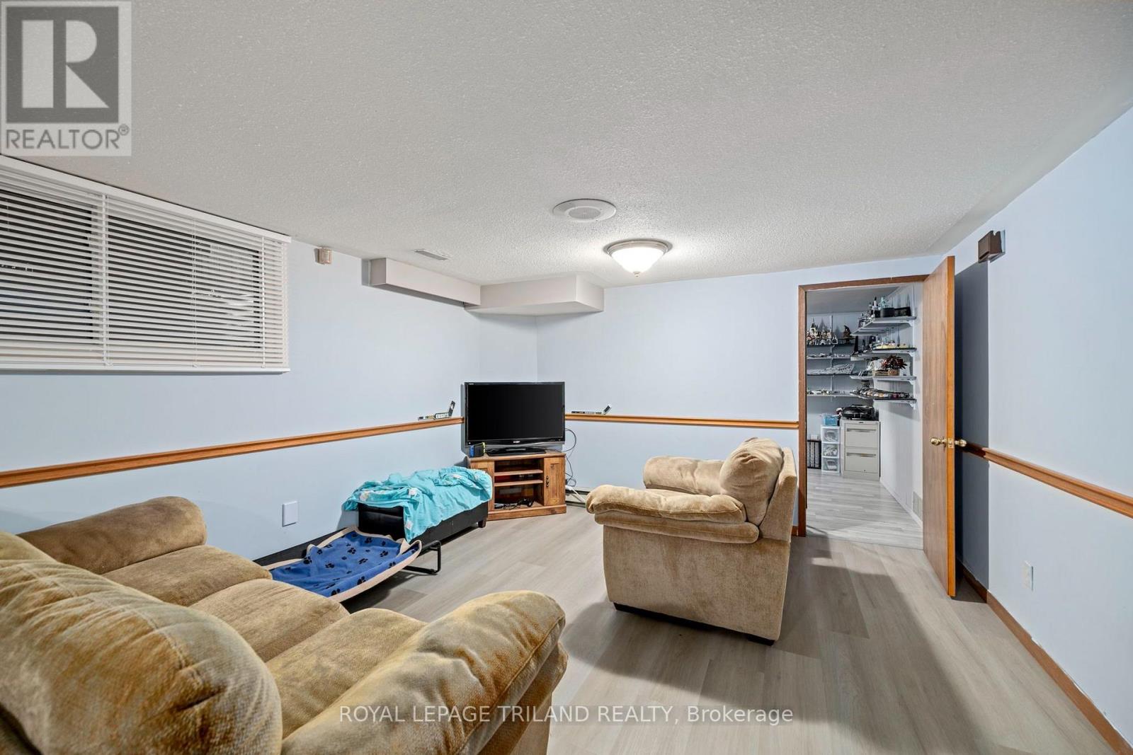 1611 Trossacks Avenue, London North, Ontario  N5X 2G3 - Photo 23 - X13793042