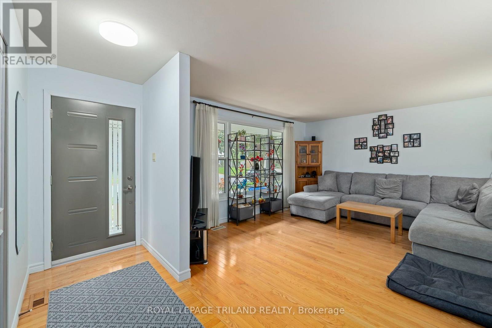 1611 Trossacks Avenue, London North, Ontario  N5X 2G3 - Photo 5 - X13793042