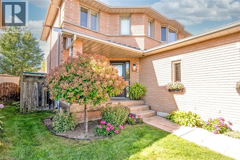 83 Niska Drive, Waterdown, Ontario  L8B 0M4 - Photo 2 - 40860042