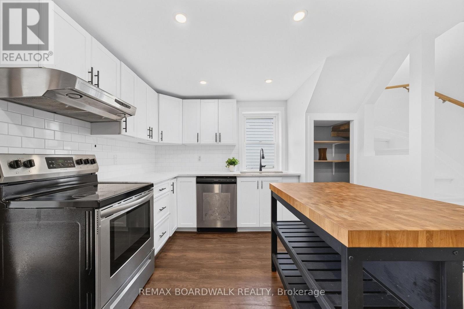 170 Poole Street, Mcnab/braeside, Ontario  K7S 1J2 - Photo 22 - X13792994