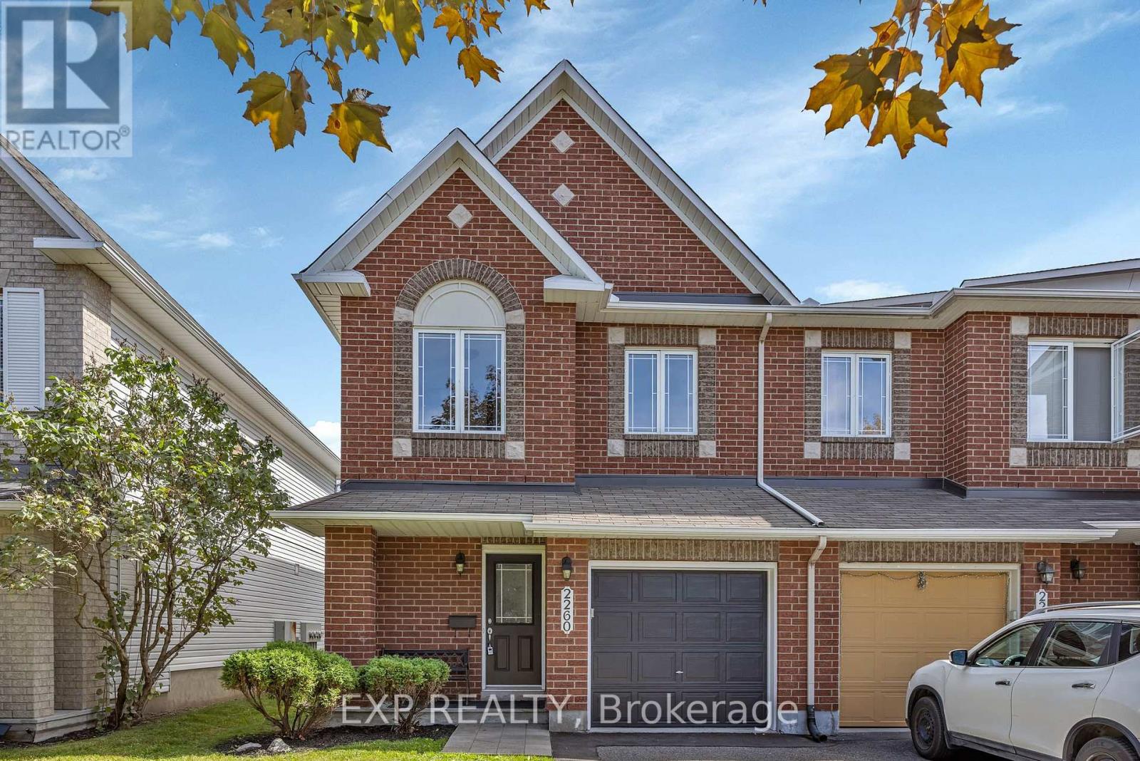 2260 BROCKSTONE CRESCENT, Ottawa, Ontario