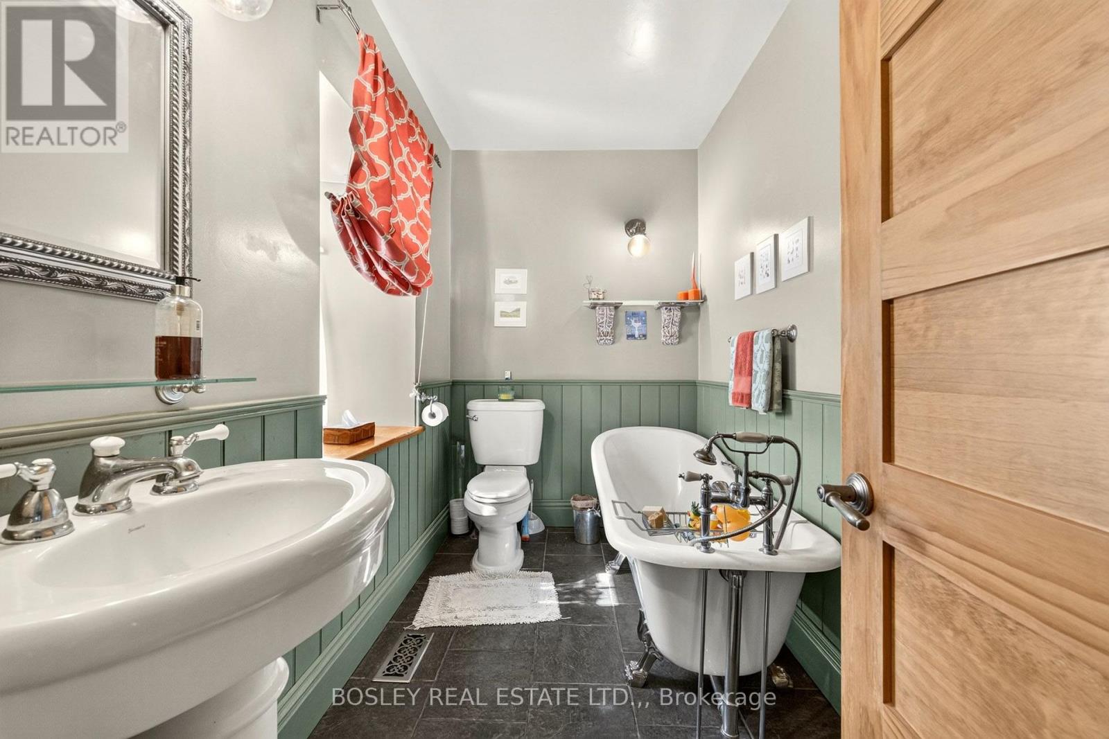 77 Bradley Street, St. Catharines, Ontario  L2T 1R5 - Photo 21 - X13792918